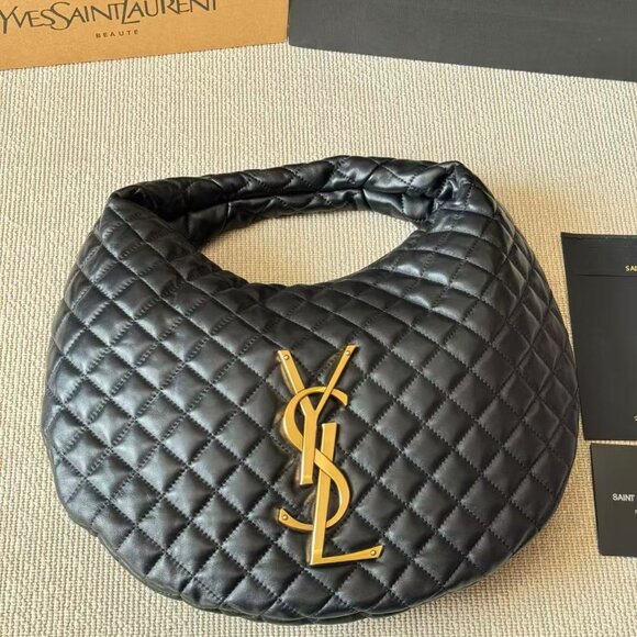 Classic YVES Bag: A Stylish and Versatile Choice for Elegance - Picture 3 of 9